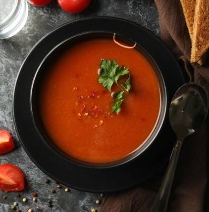 Tomato Cream Soup with Basil and Tomatoes