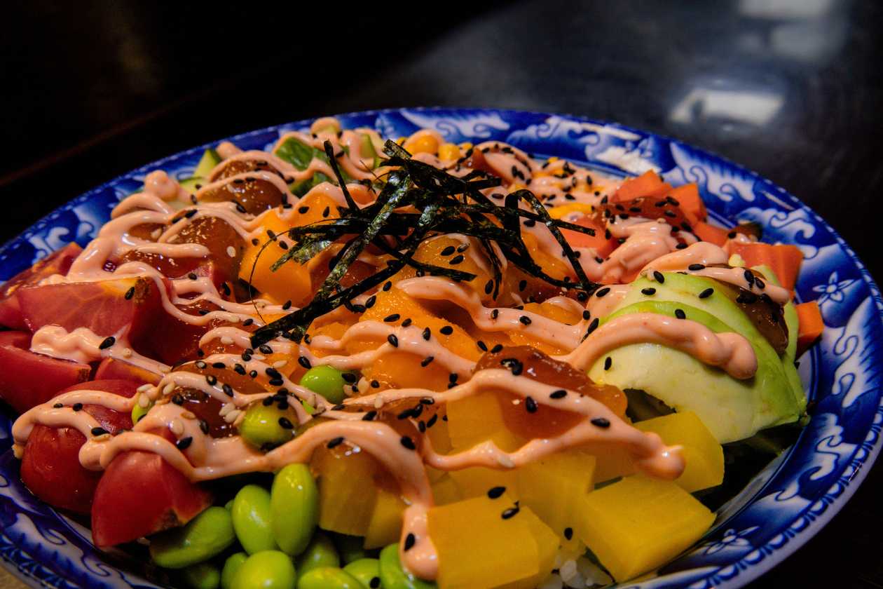 Mango Mania Poke Bowl (Vegetarian)
