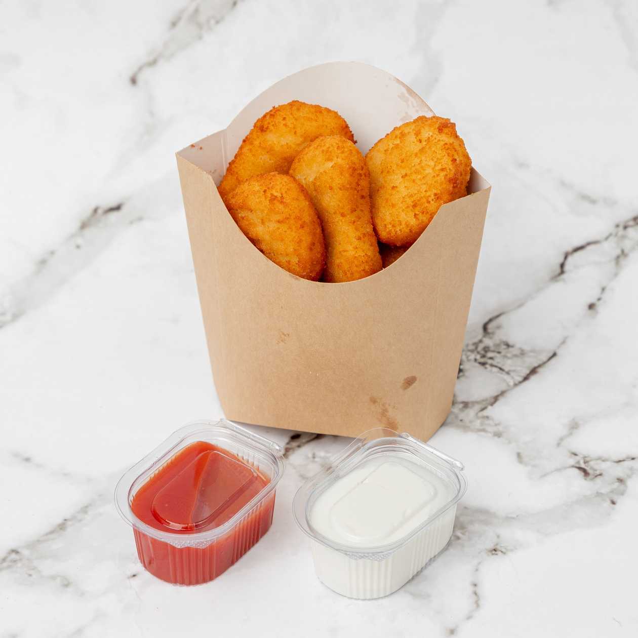 Nuggets + mayonez, ketchup