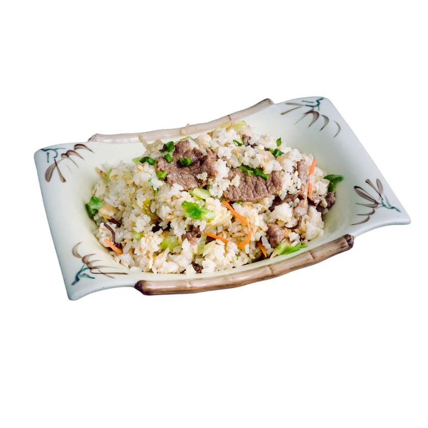 Fried rice with beef and vegetables