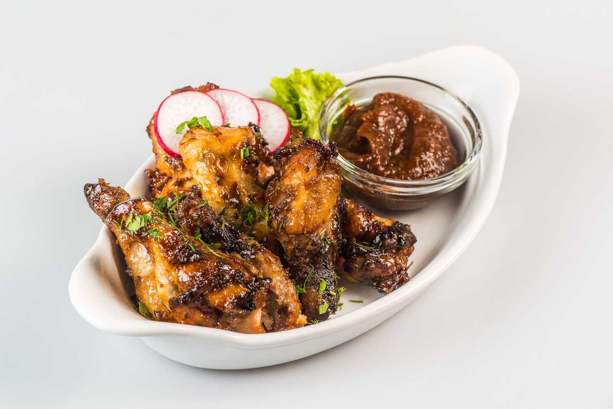 Chicken wings with BBQ sauce