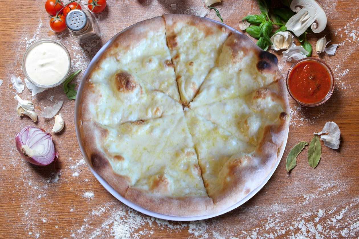 Panne e cas pizza