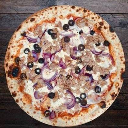 Tuna and Onion Pizza