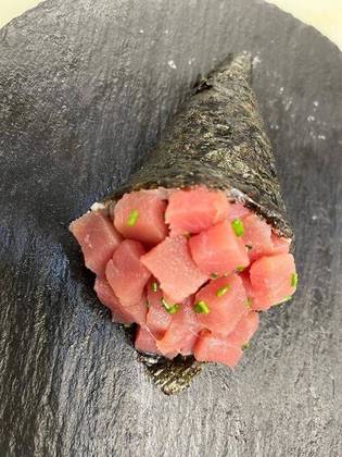 Tuna Temaki