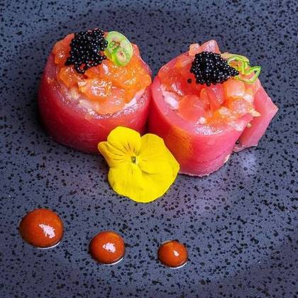 Tuna Gunkan (4 pieces)