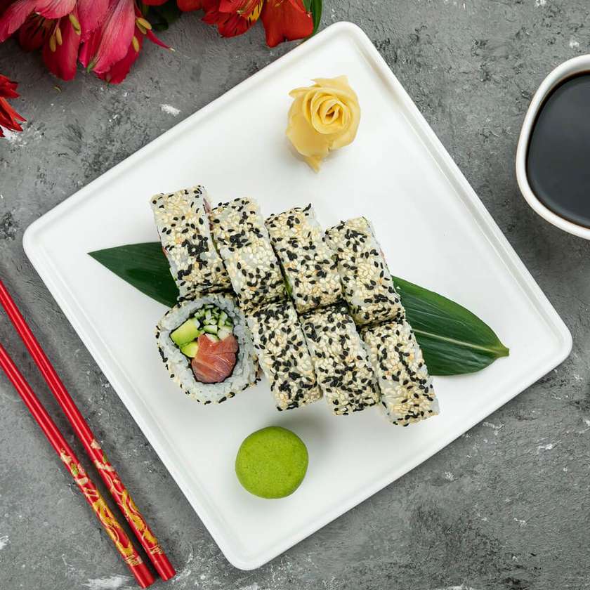 California Roll with Salmon and Sesame Seeds (No Cheese)