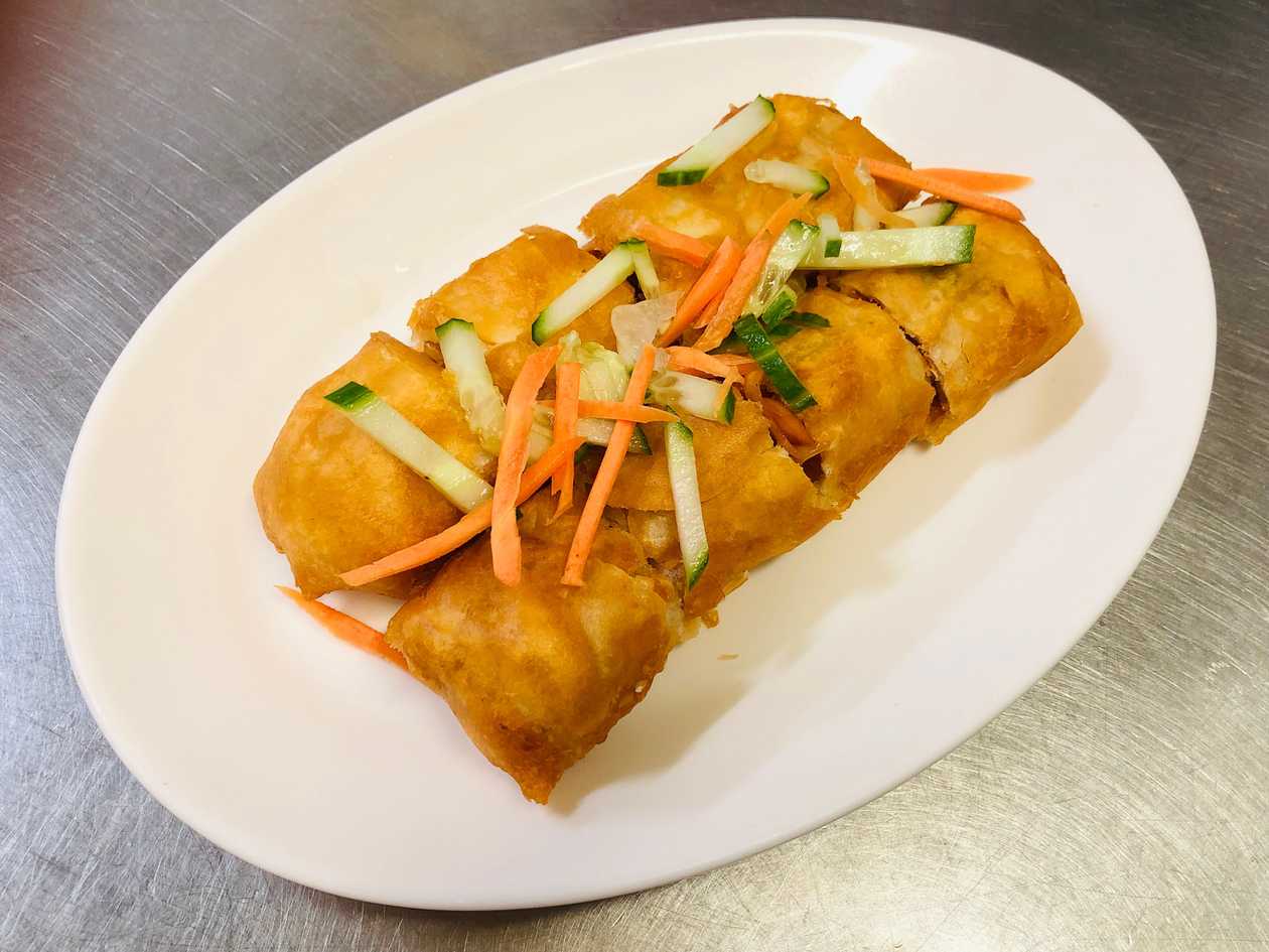 31. Shrimps Spring Rolls
