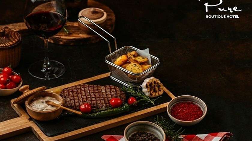 Steak in Mushroom Sauce