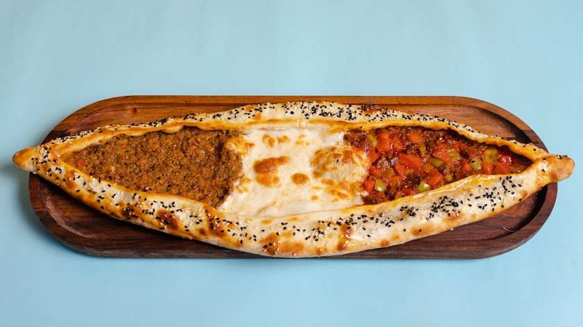 Mixed Pide