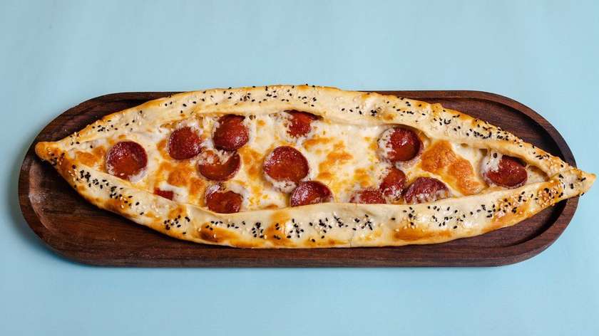 Pide with Sujuk