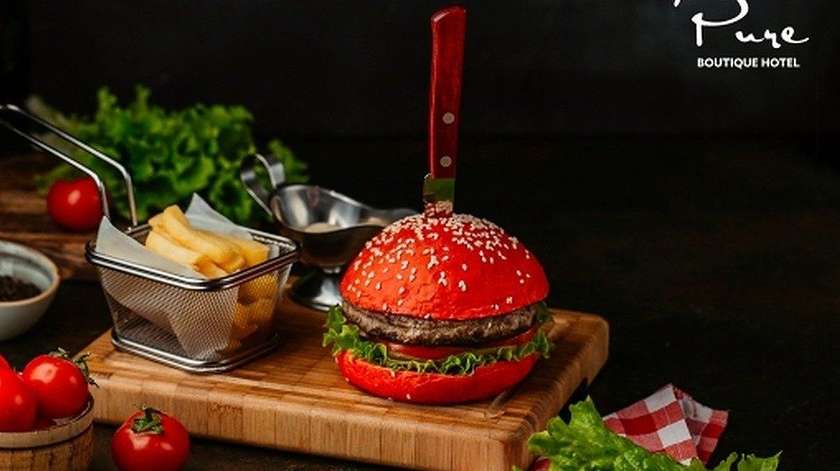 Red / Black Burger