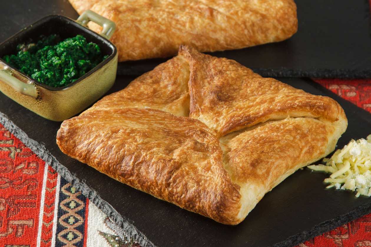 Khachapuri Spinach and Cheese