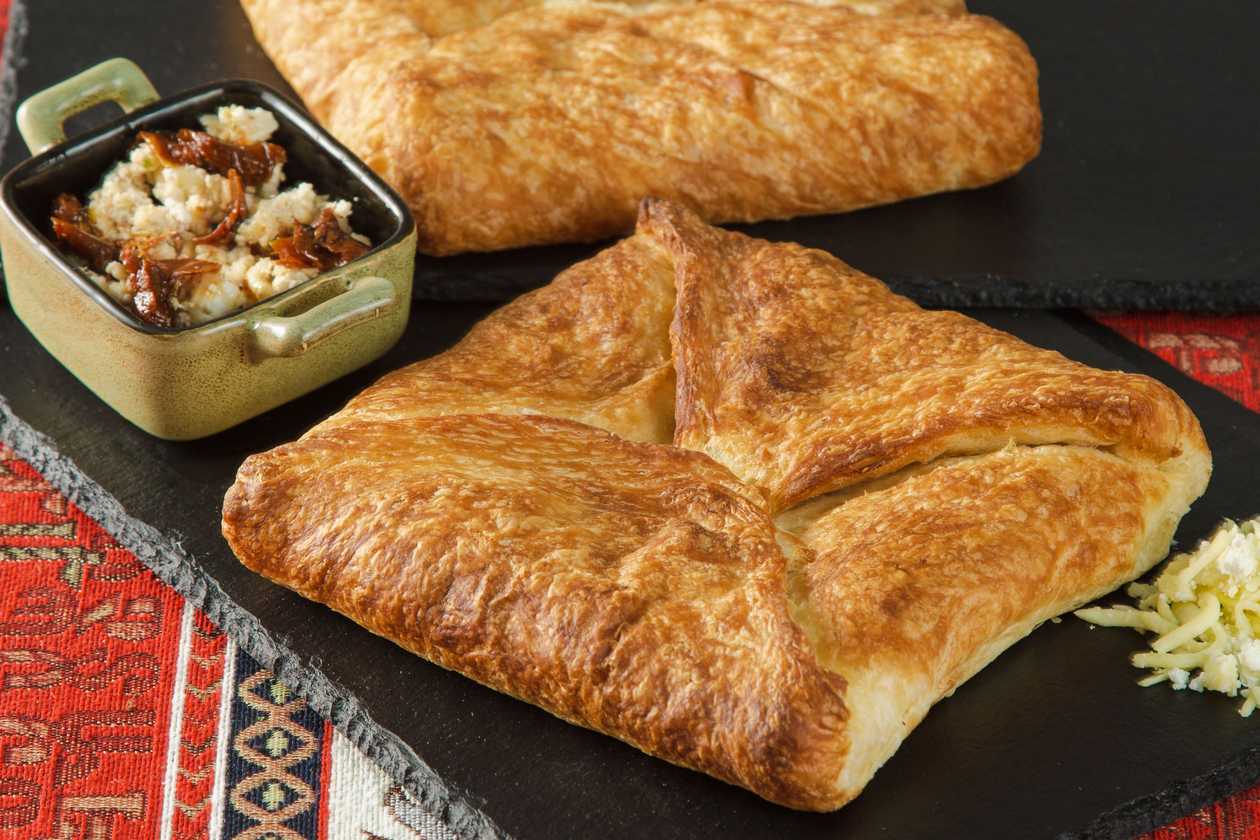 Khachapuri Three Cheeses and Dried Tomatoes