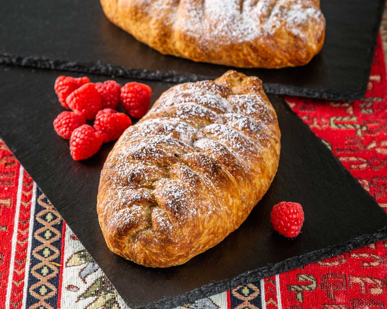 Croissant Raspberry