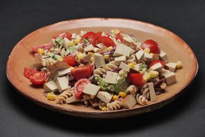 Soja salata