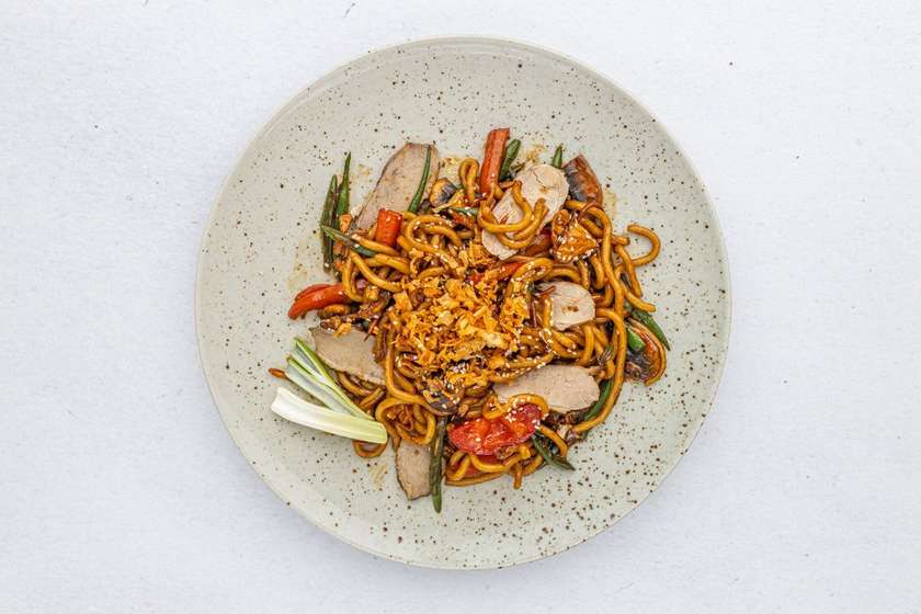 K036 Udon noodles with roasted duck meat