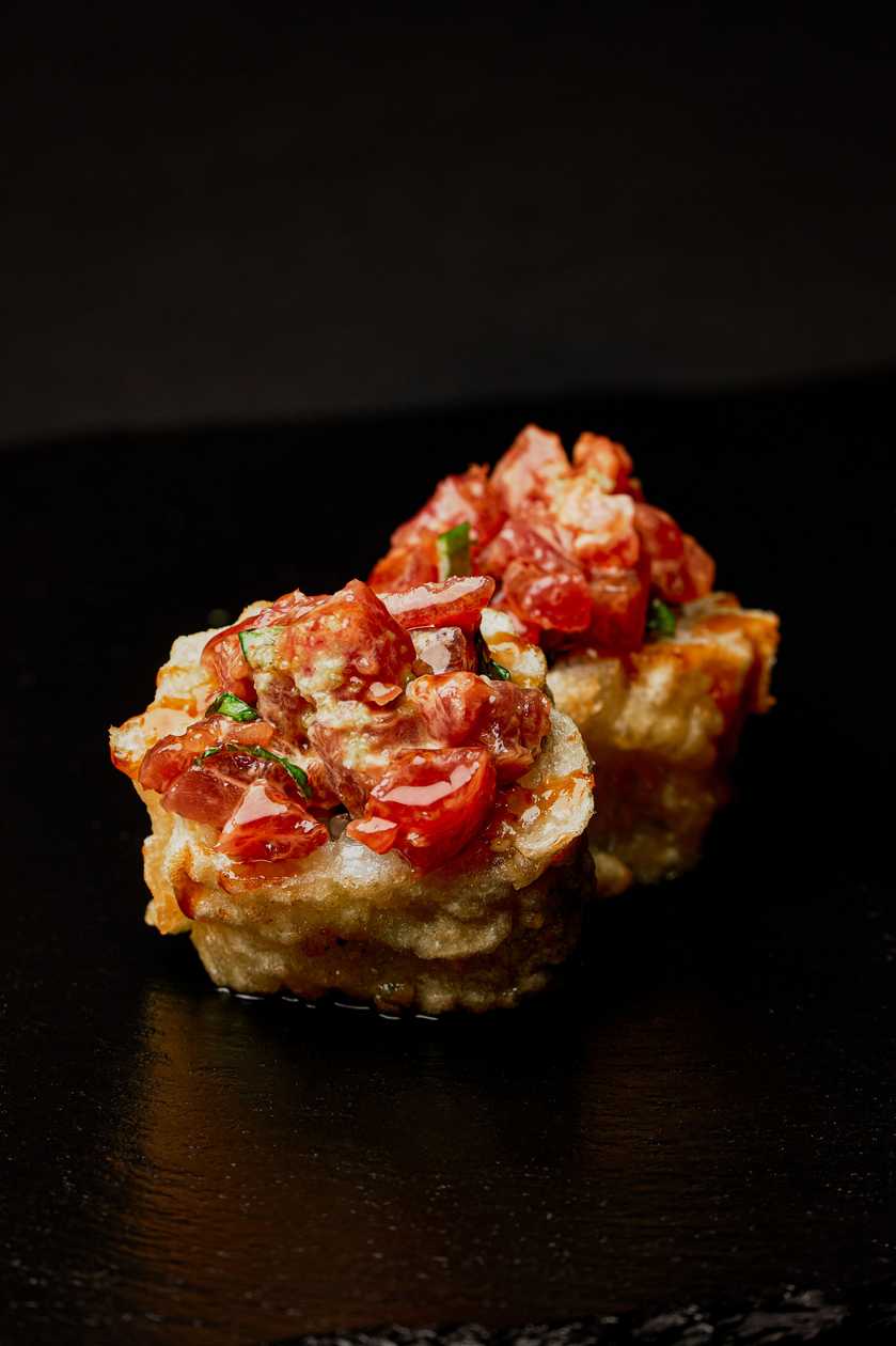 Maguro tempura maki