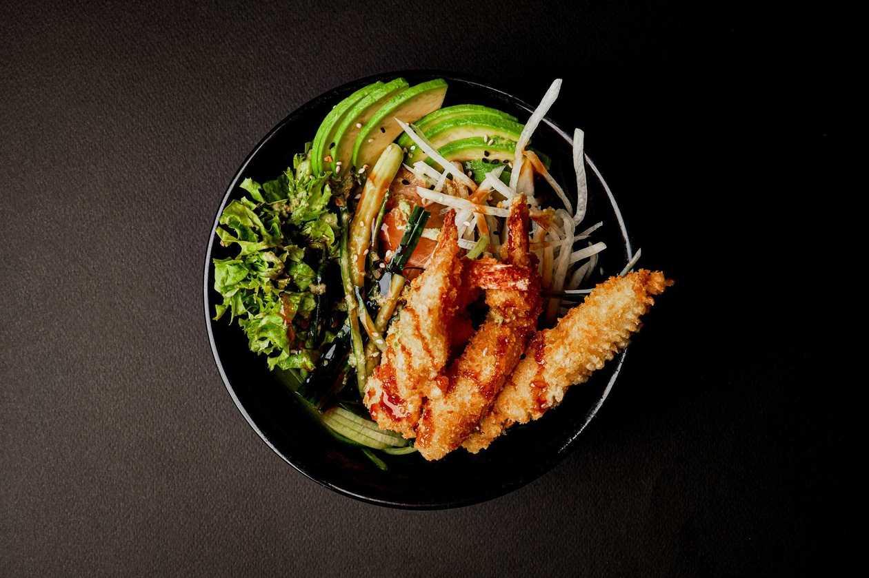 Ebi poke bowl
