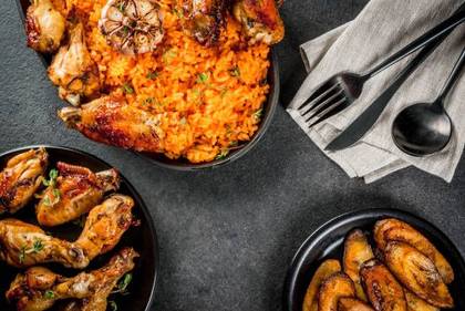 Jollof with Chicken, Fried Plantain and Salad