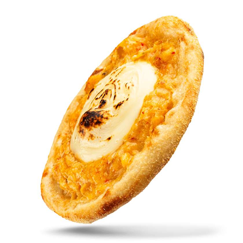 45. Esfirra de Bacalhau com Catupiry