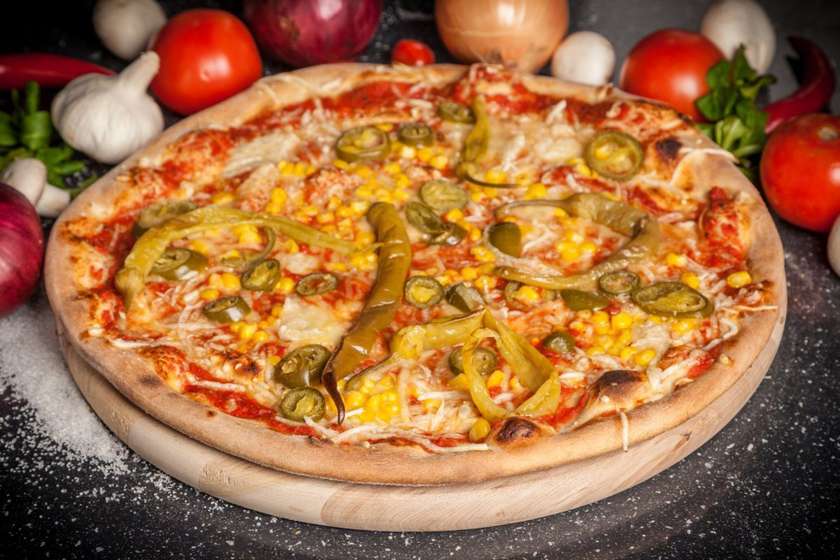 Chilli vegan pizza
