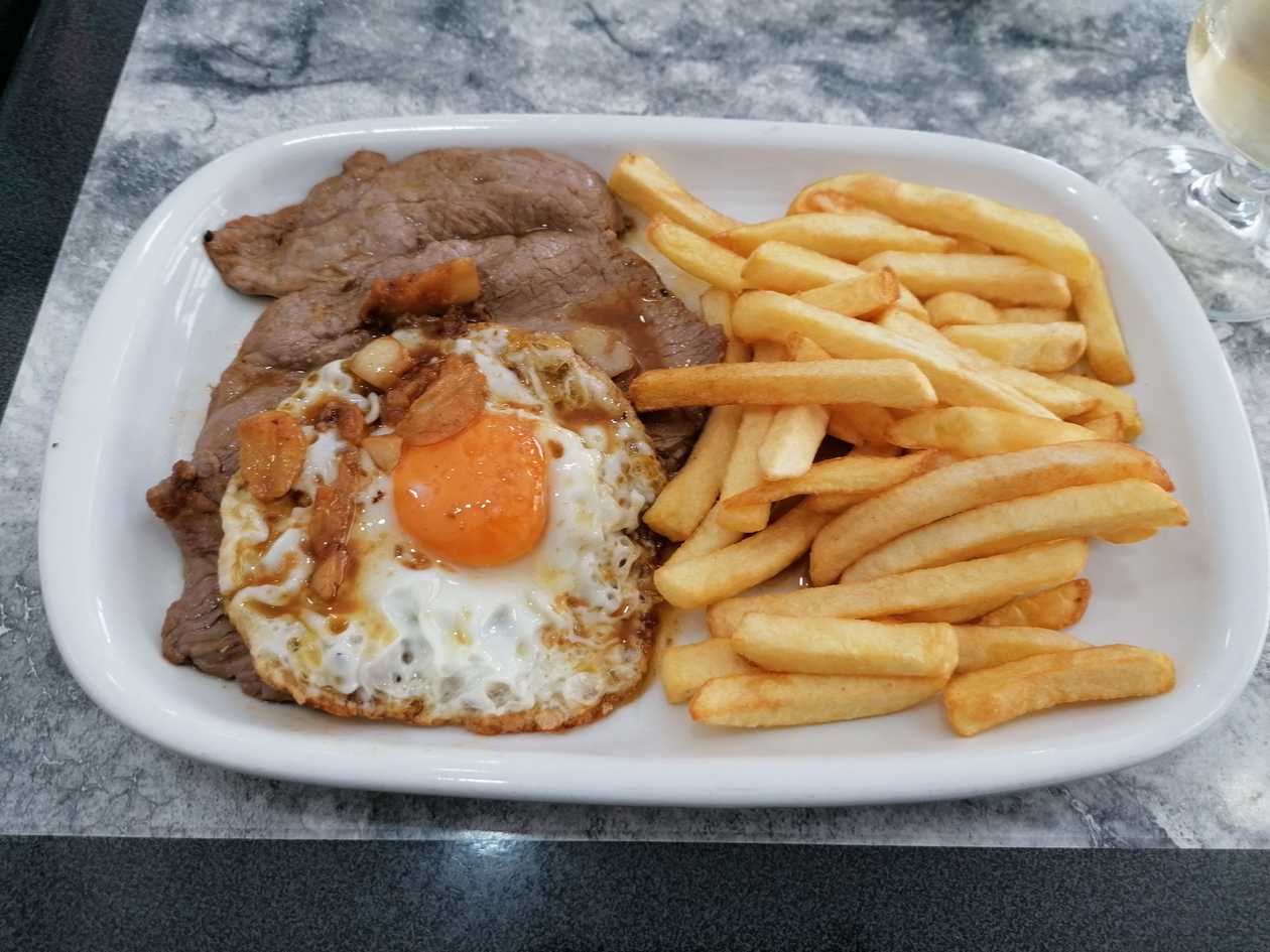 Bitoque à Quentinha