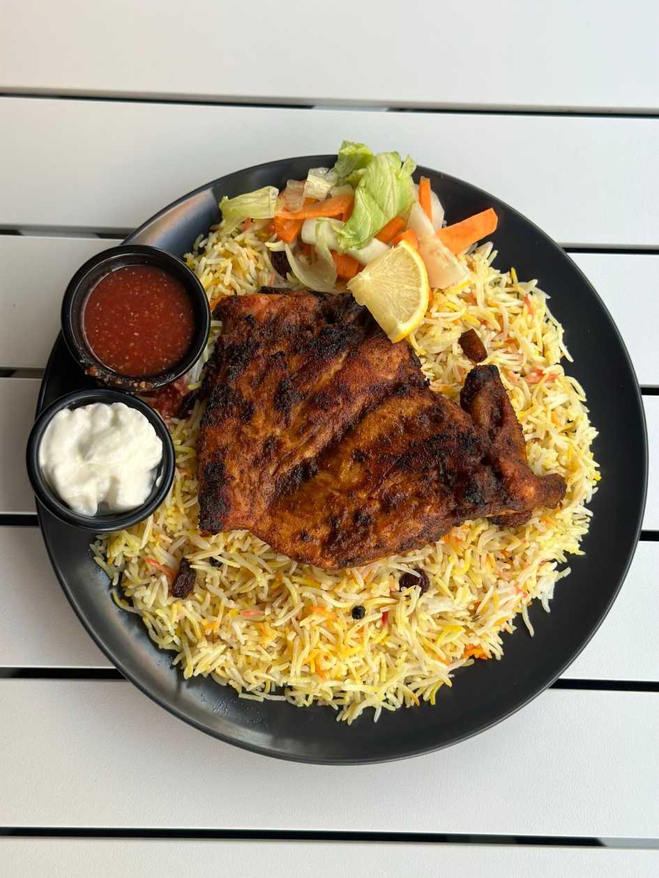 Mandi rice with bbq alfaham