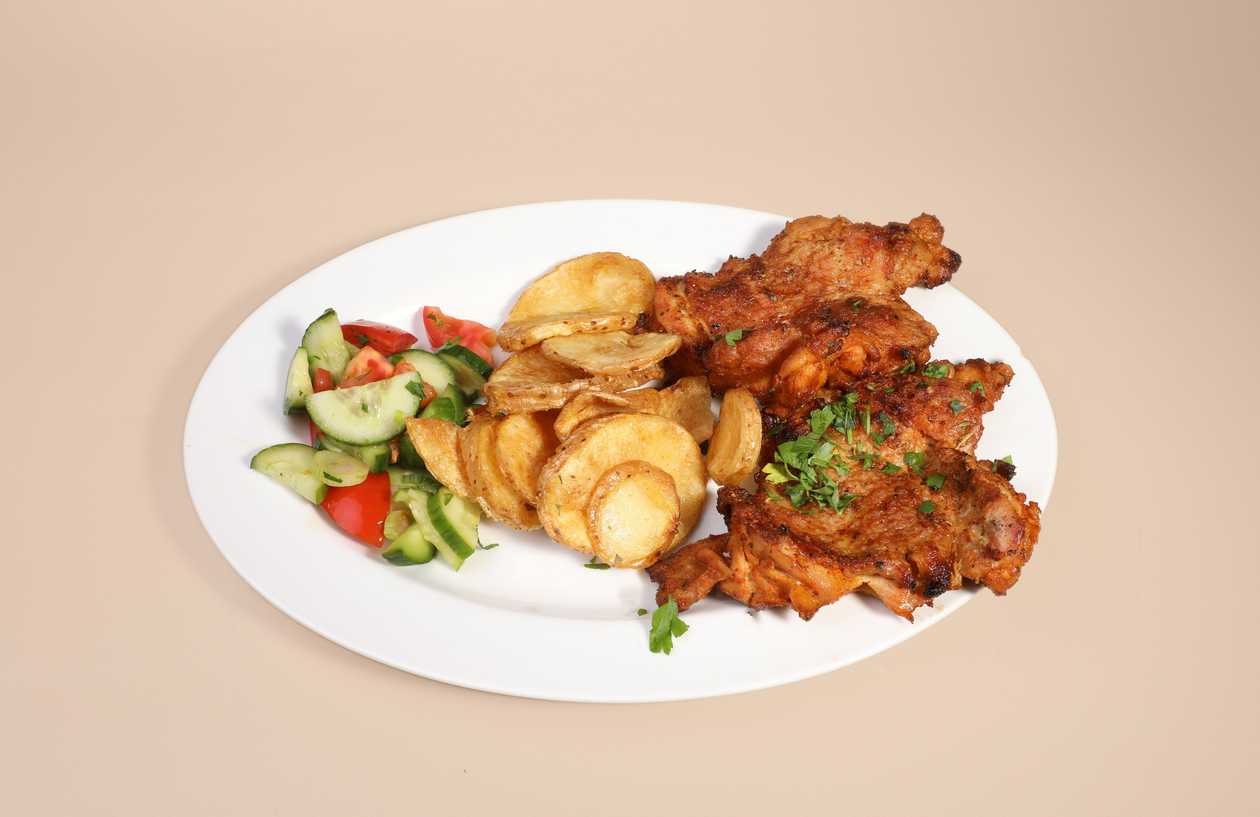 Chicken Thigh Boneless With Skin Marinated With Mustard And Smoked Paprika Portion