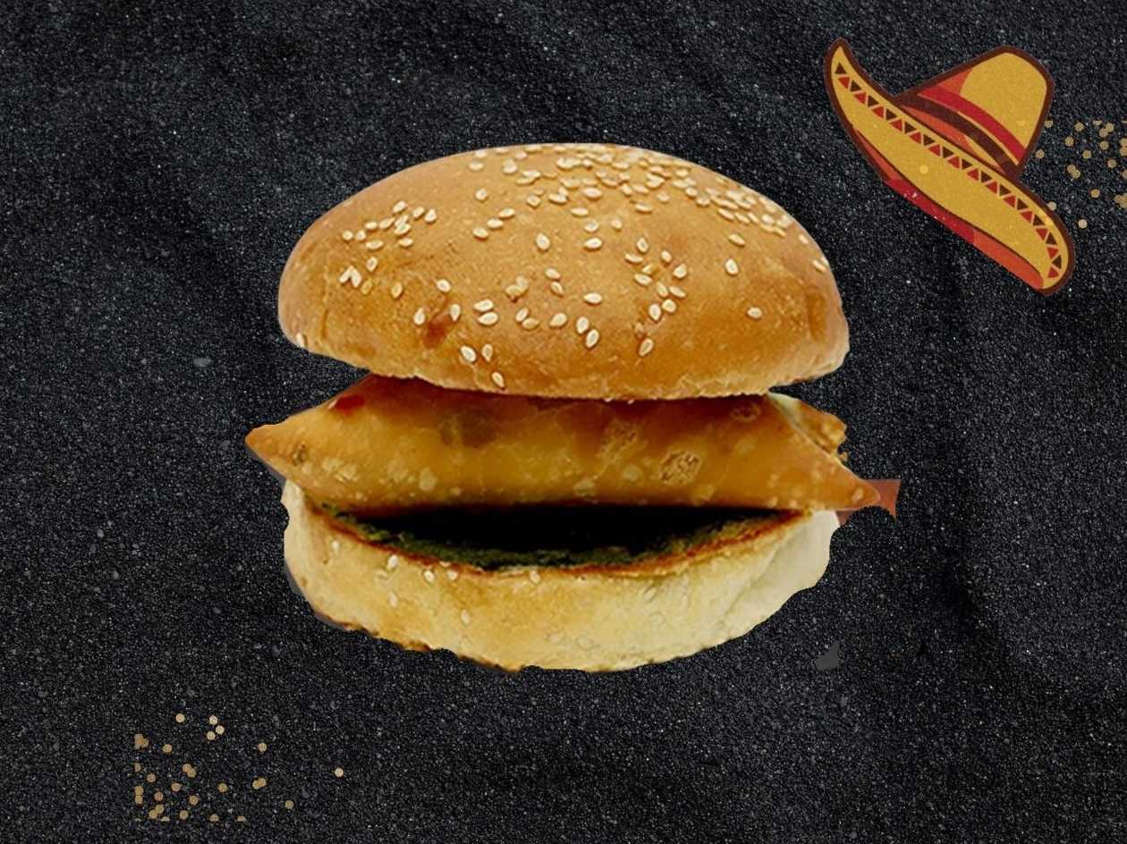 BUN WITH SAMOSA