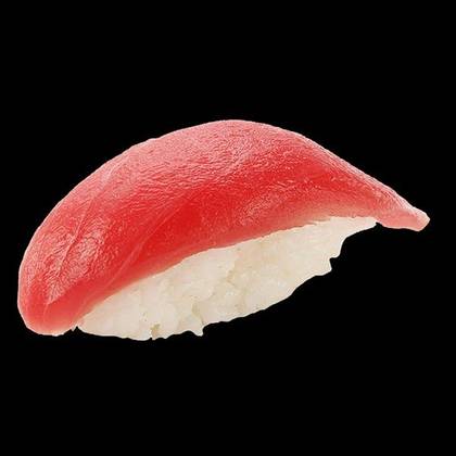 Nigiri tuna