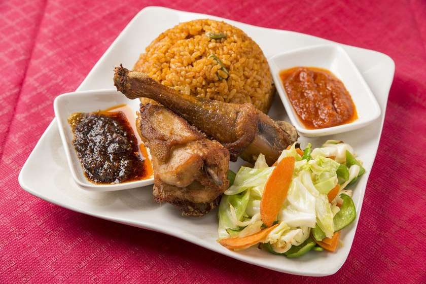 Jollof with Salad and Chicken