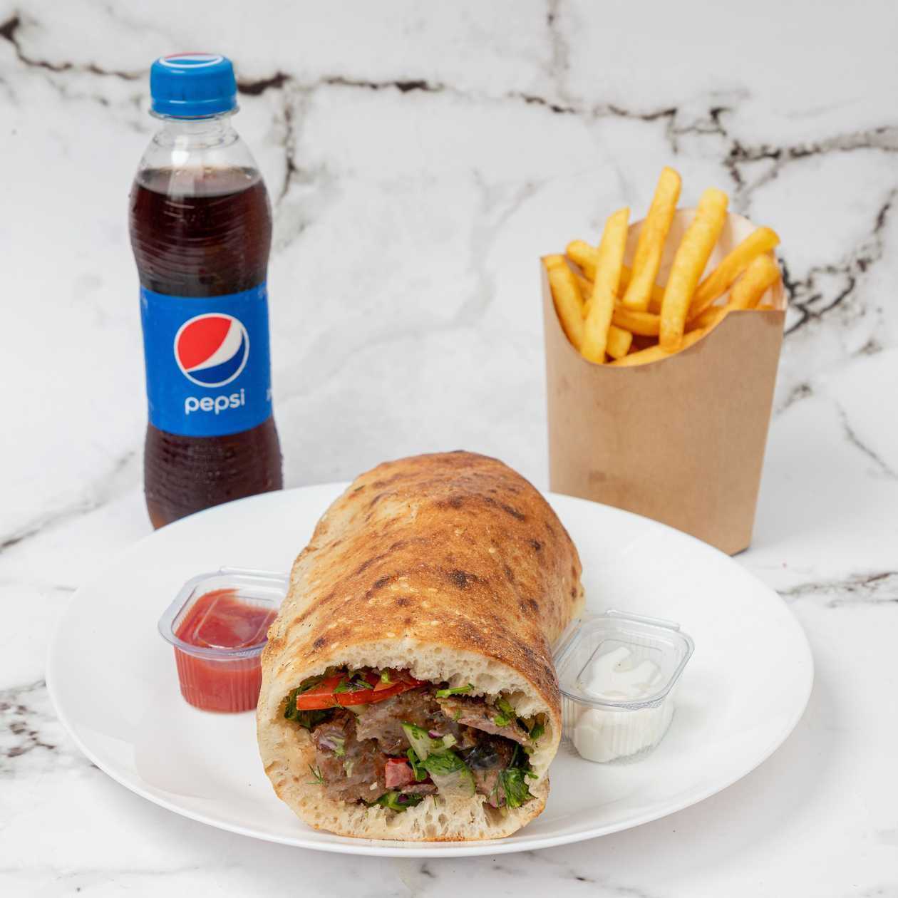 Basdırma (Ət) + French fries + Pepsi (250 ml) və ya Ayran (180 ml)