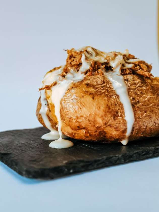 Stuffed Potato with Shredded Beef in Cheese Sauce