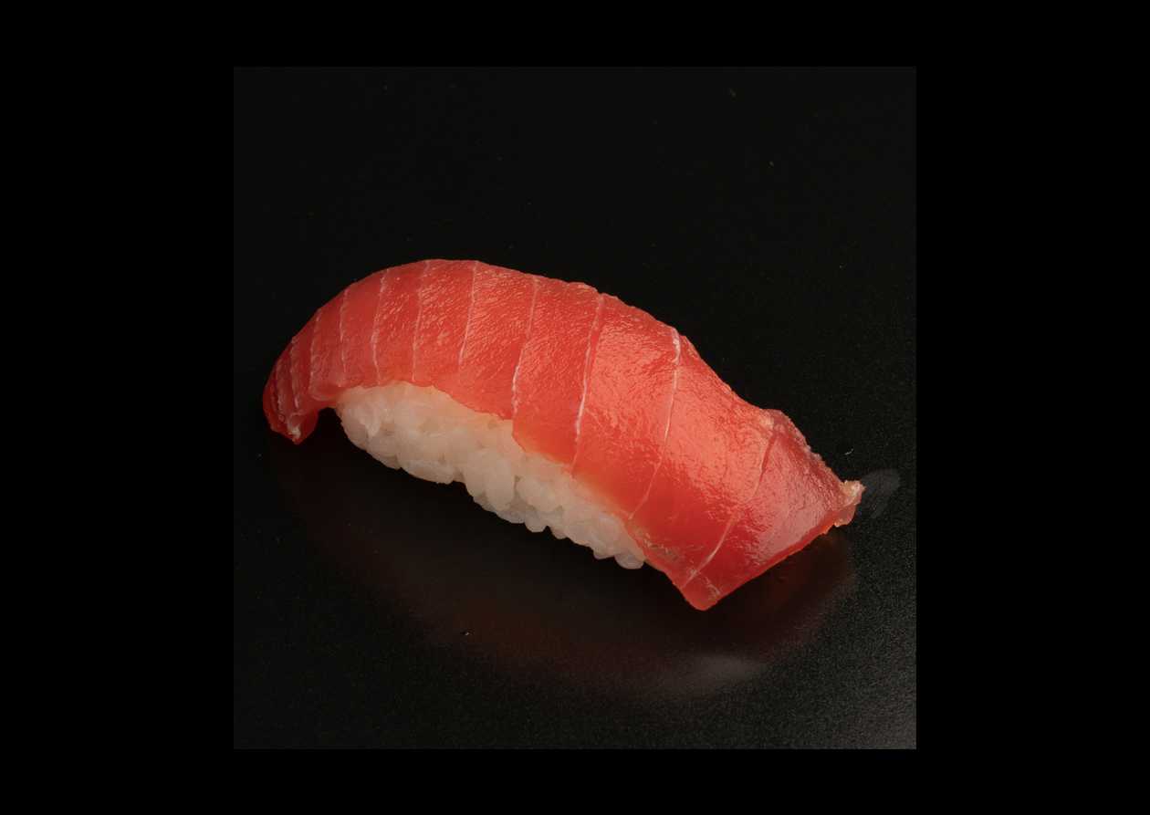 Nigiri tuna