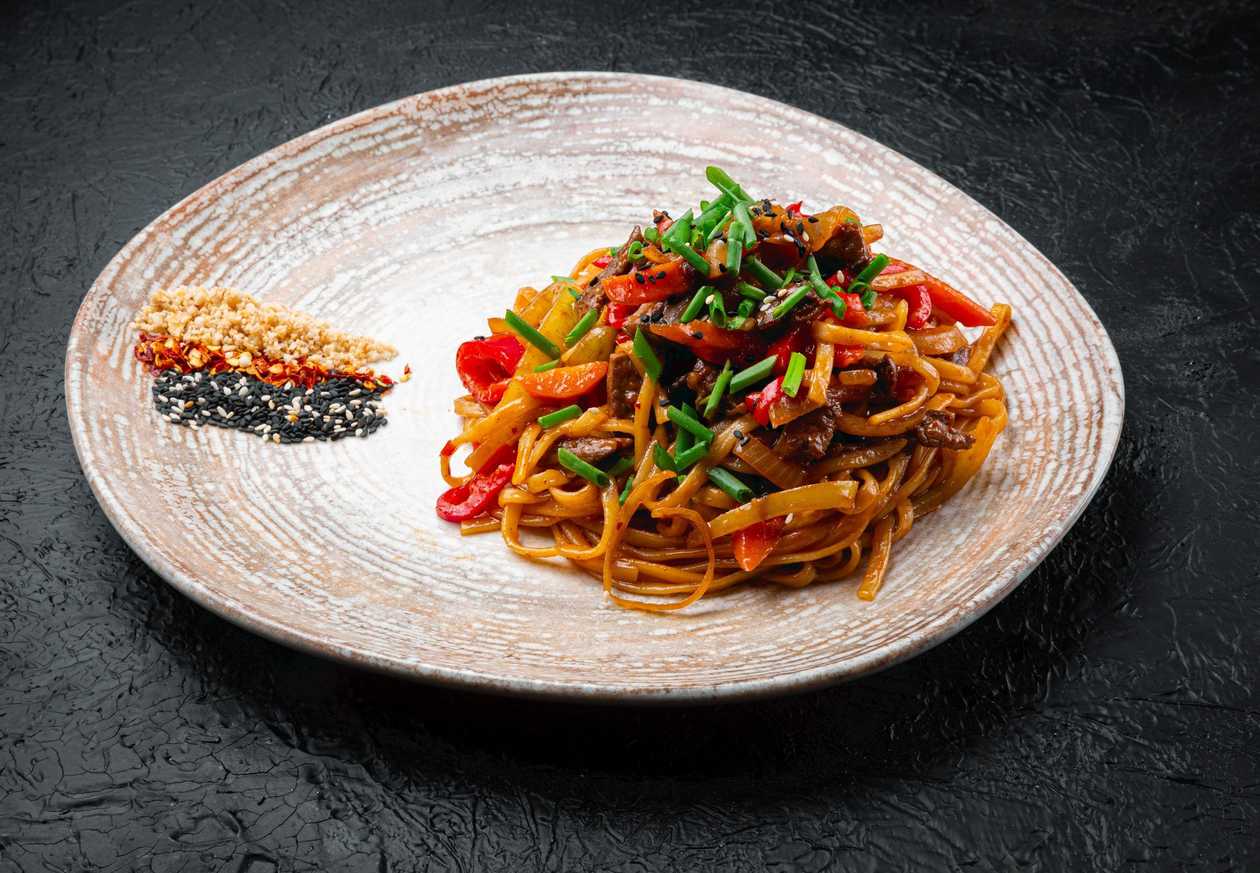 Noodles with stewed beef