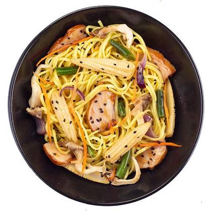 Рамен з копченою куркою  в соусі Теріякі