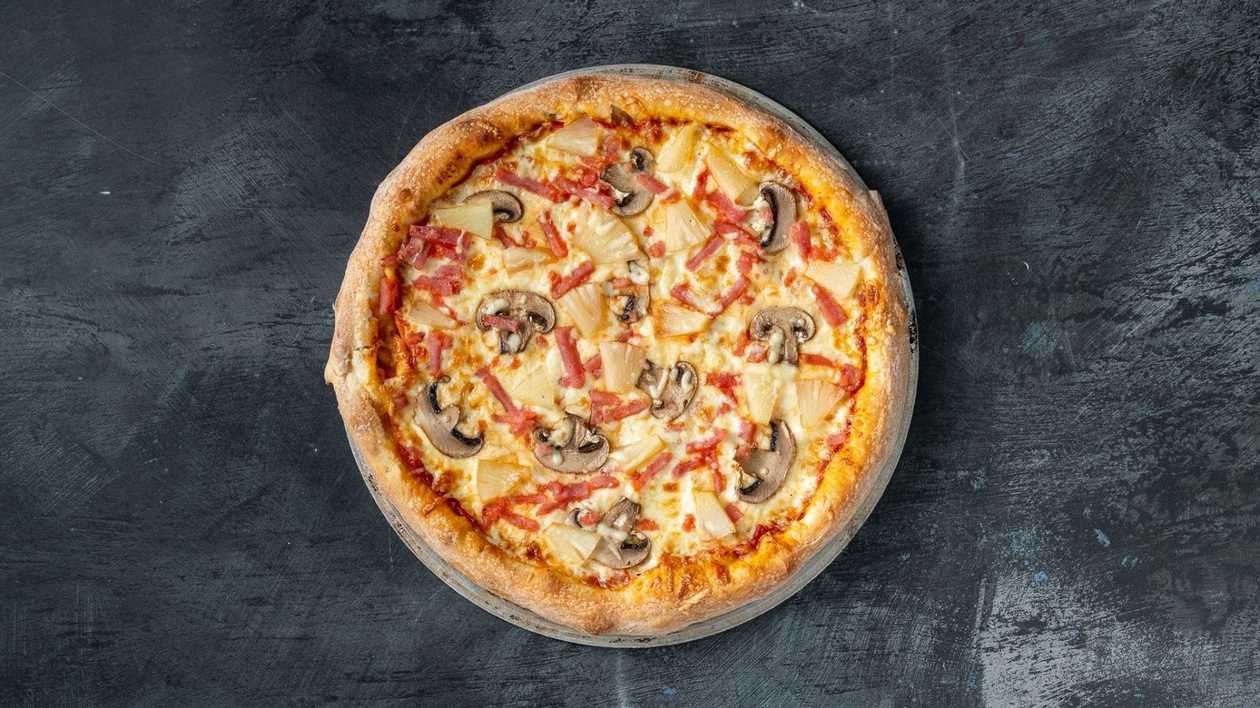 Hawaii Pizza Medium