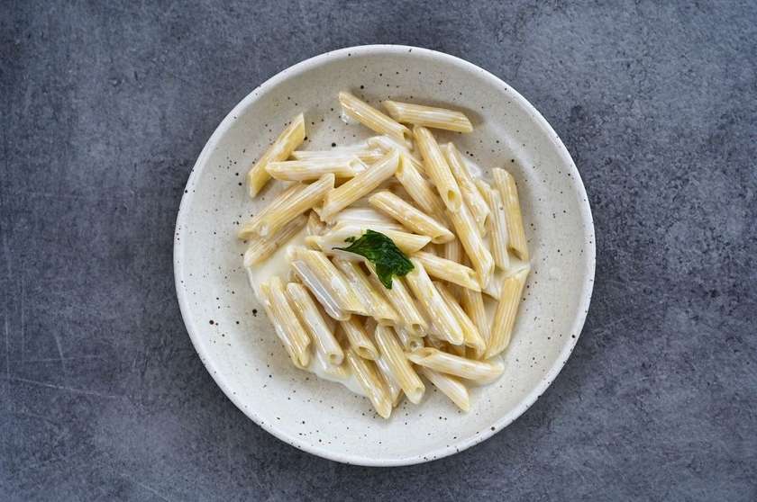 PENNE CREAM & CHEESE