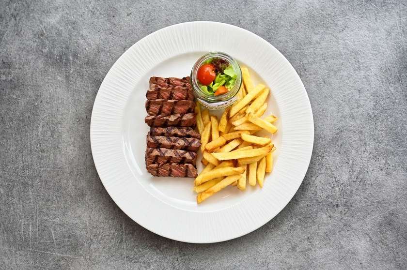 BEEF STEAK TAGLIATA & FRIES