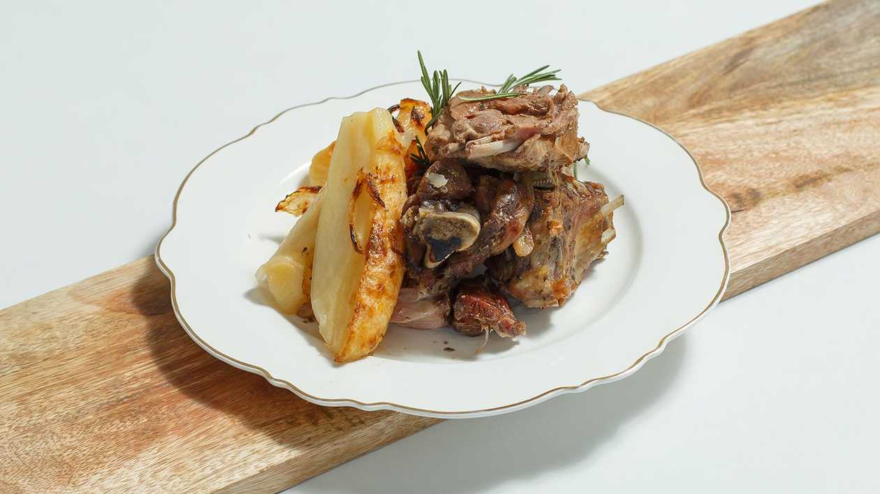 Baked Lamb with Potatoes