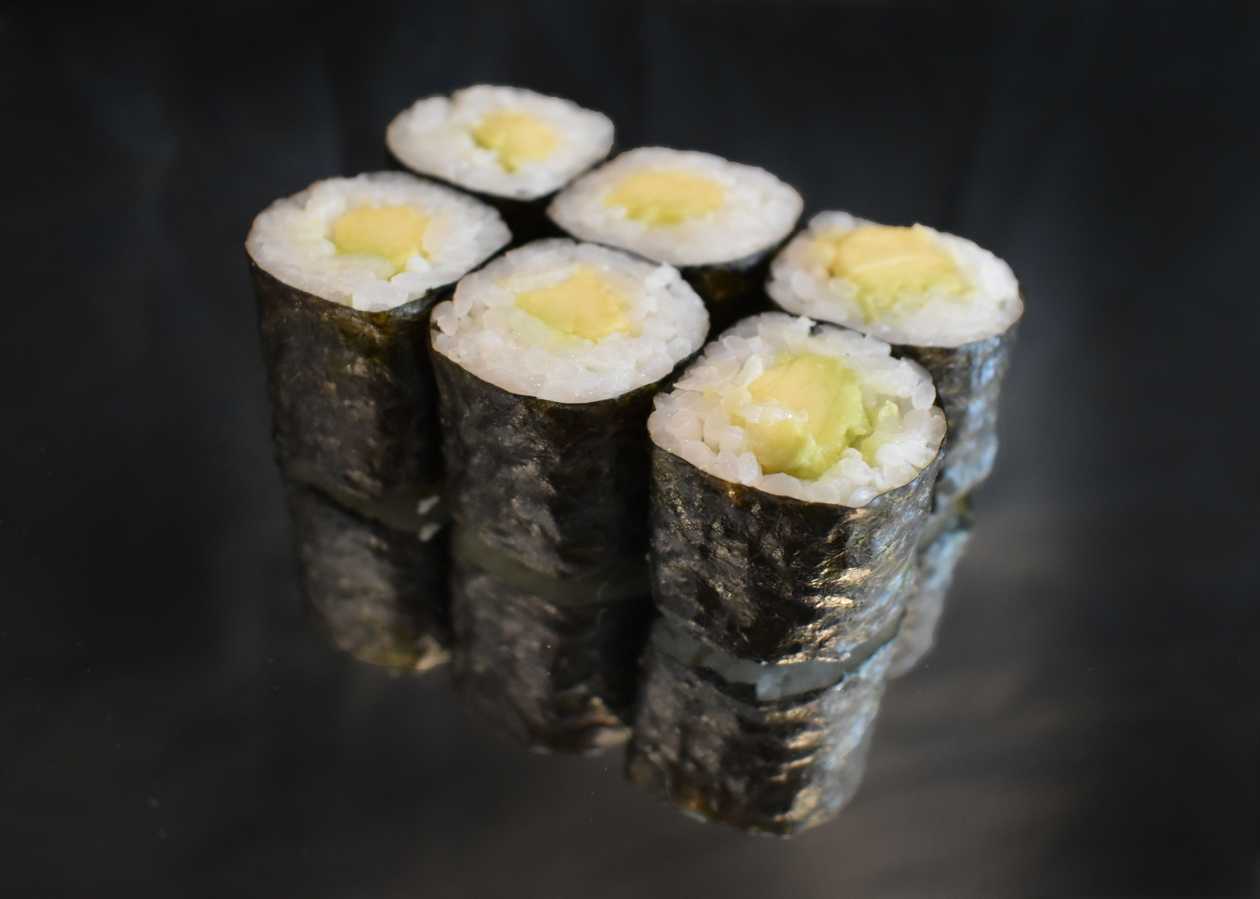 Avocado Maki (120g)