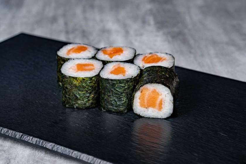 Sake Hosomaki (6 pcs.)