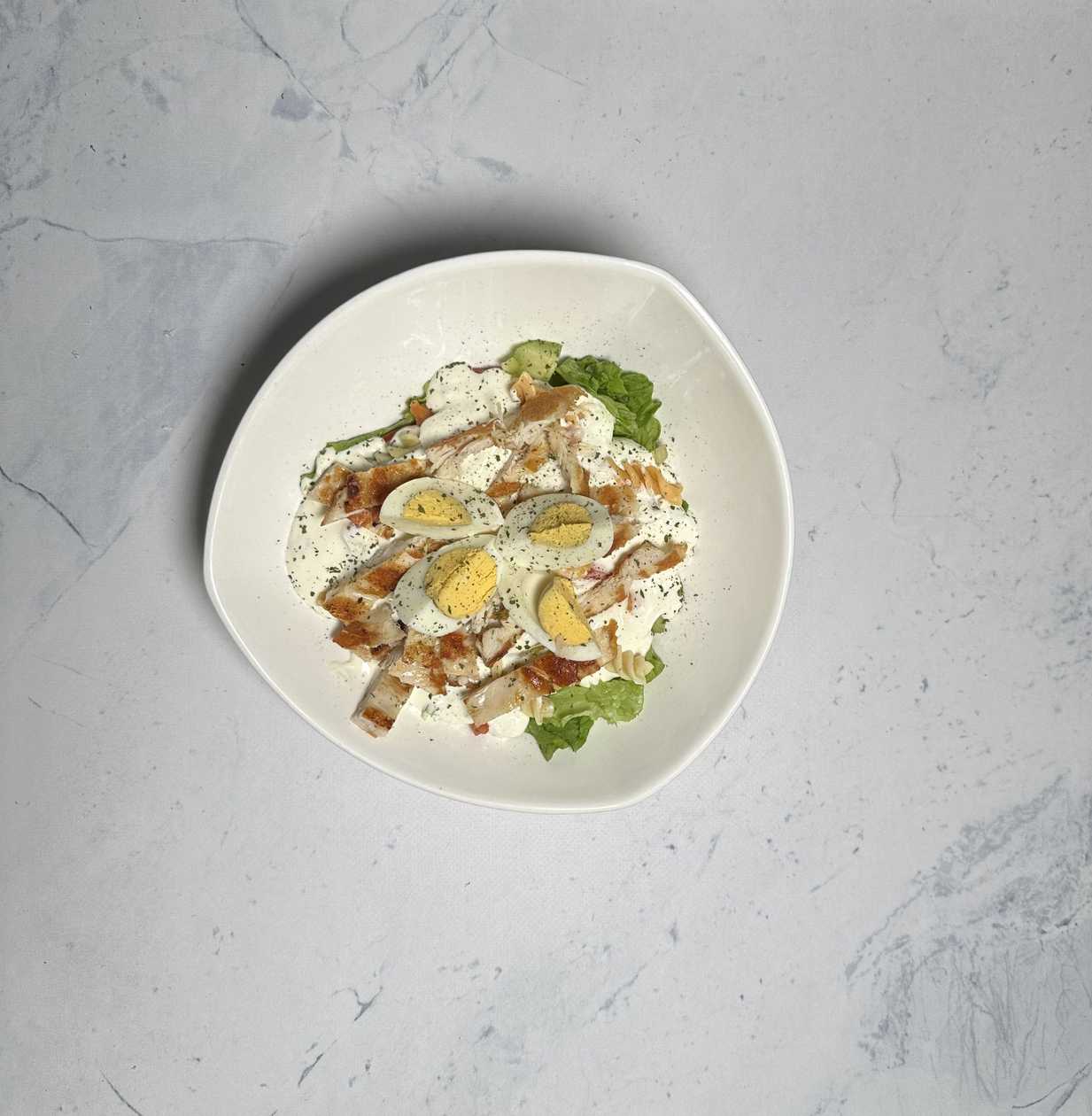 Pileća salata