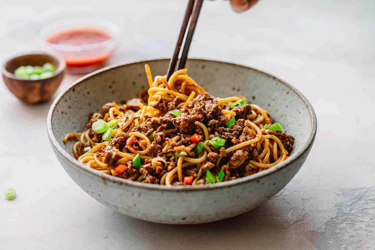 Noodles with Minced Meat