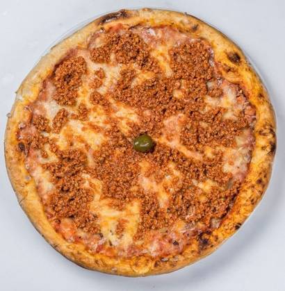 Bolognese pizza