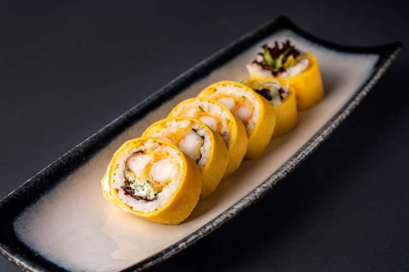 Date Maki z Krewetką w Tempurze