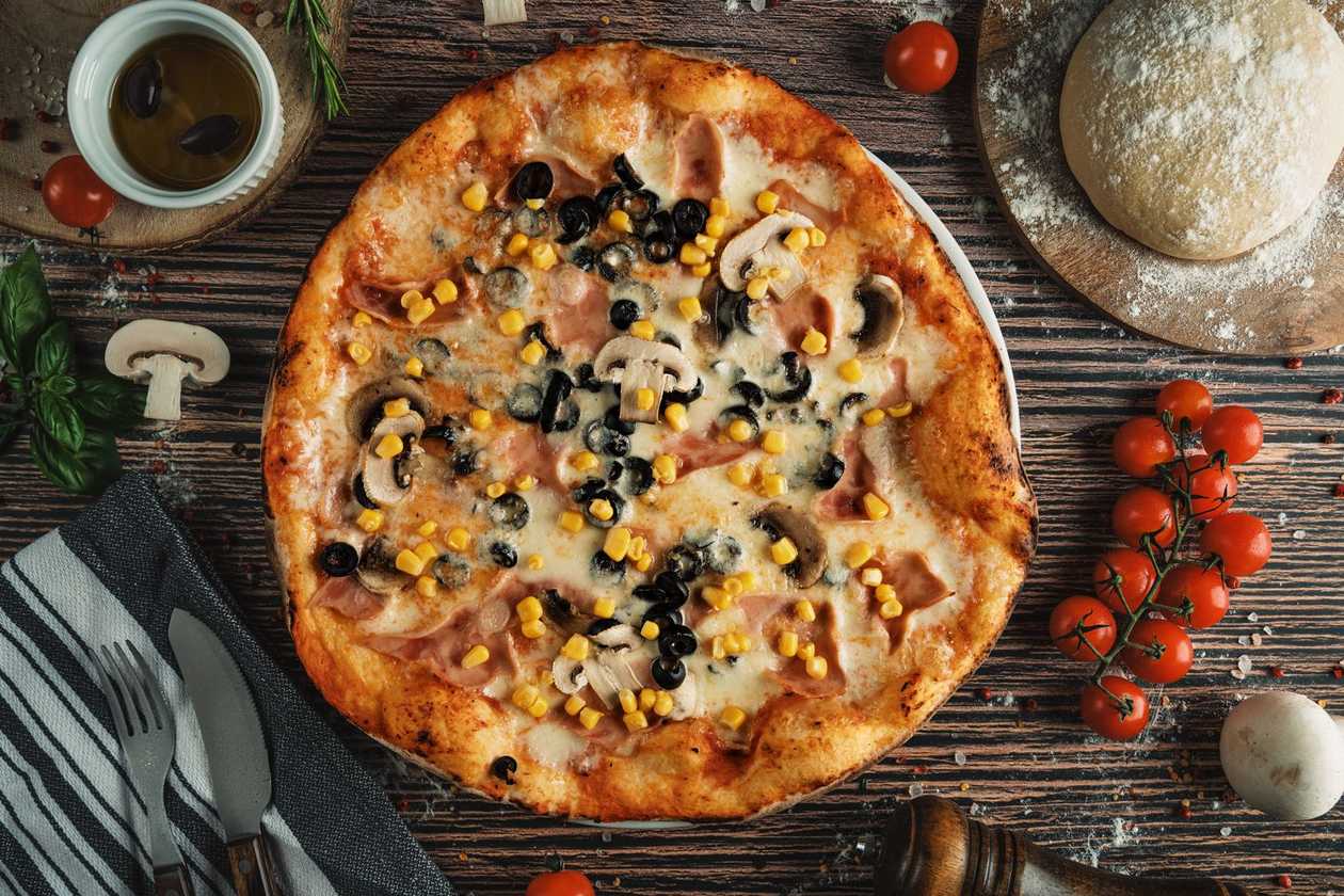 Pizza capriciosa specială