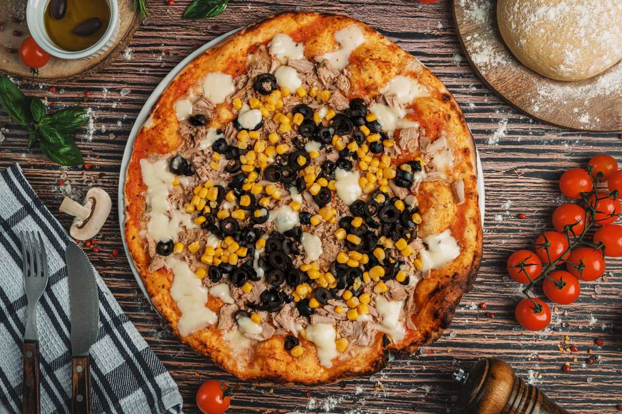Pizza tonno