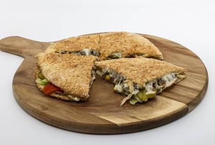 Kaake kafta and mozzarella