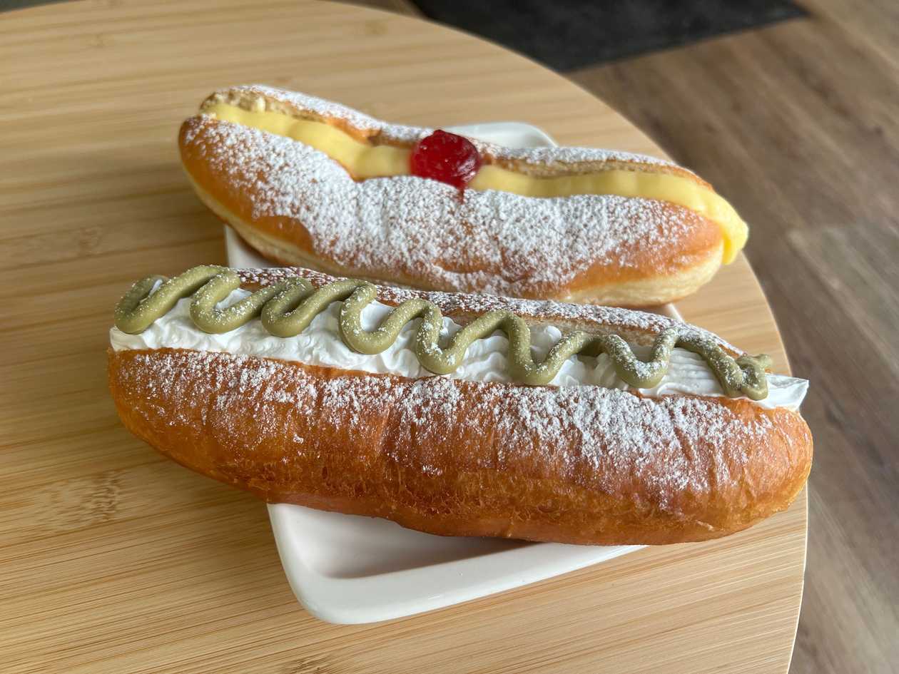 Large Donut Roll filled with Ricotta